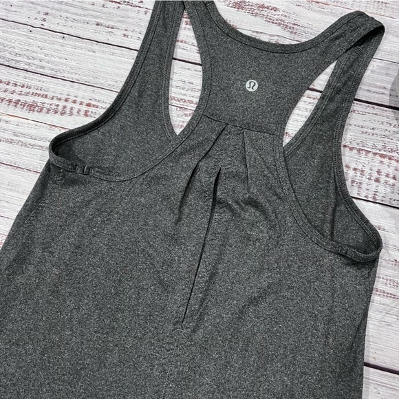 Lululemon Tank Top Like New - Picture 3 of 6
